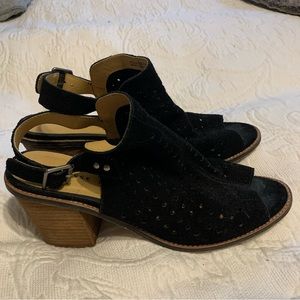 Chinese Laundry Heels